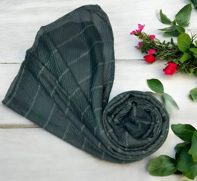 Crinkle Lawn Hijab - Dark Green - hijabellapk